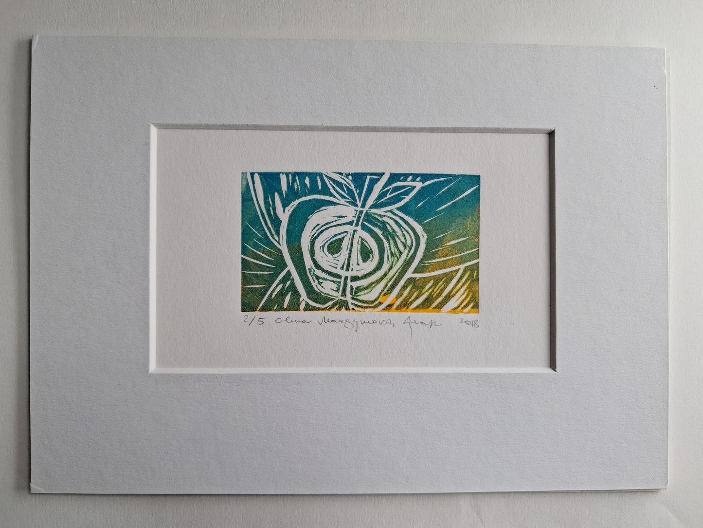 Apple (Multicolour) — Original Linocut Print, 2/5 Artist: Olena Maksymova Year: 2018