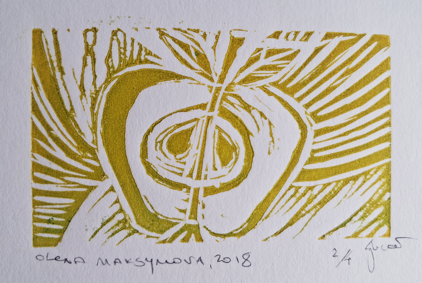 Original Linocut, "Apple" - Print, 2/4 Artist: Olena Maksymova Year: 2018